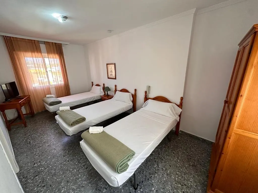 Hostal San Felipe Marbella Hostel